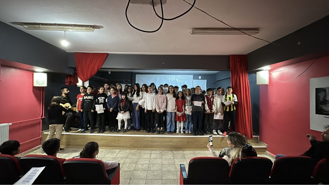 18 MART ÇANAKKALE ZAFERİ VE ŞEHİTLERİMİZİ ANMA TÖRENİNİ GERÇEKLEŞTİRDİK.